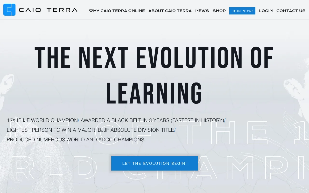 Caio Terra Online のトップ画面